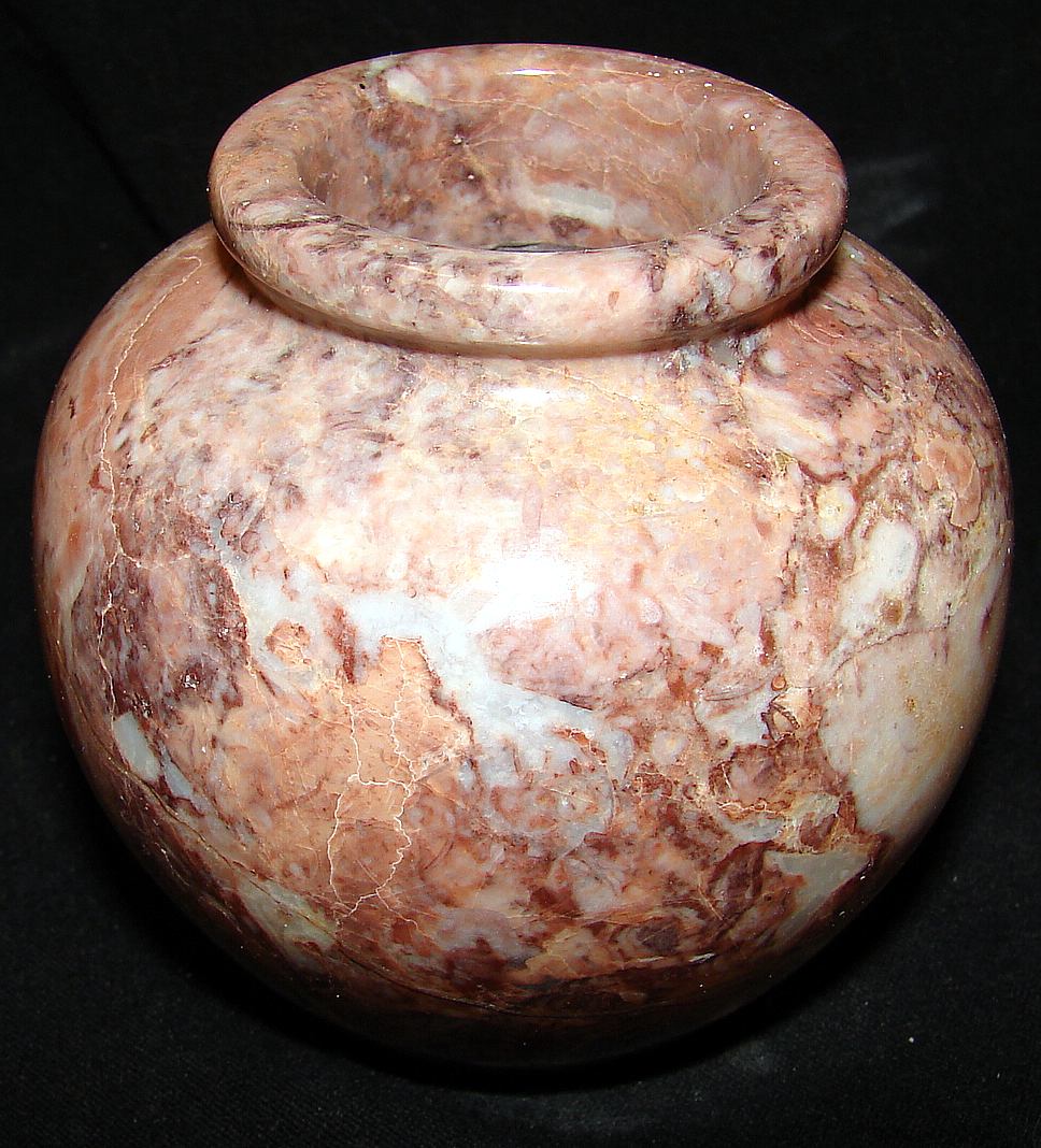 Welcome to our new onyx vase page!